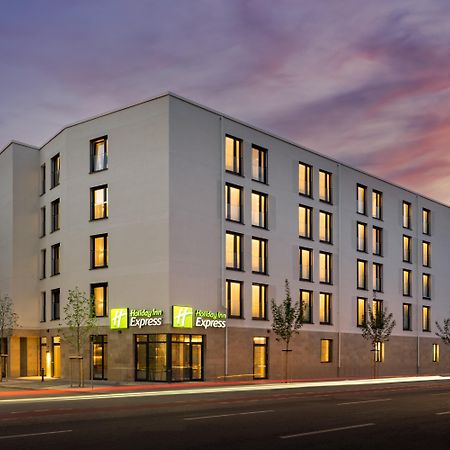 Holiday Inn Express - Rosenheim, An Ihg Hotel Экстерьер фото