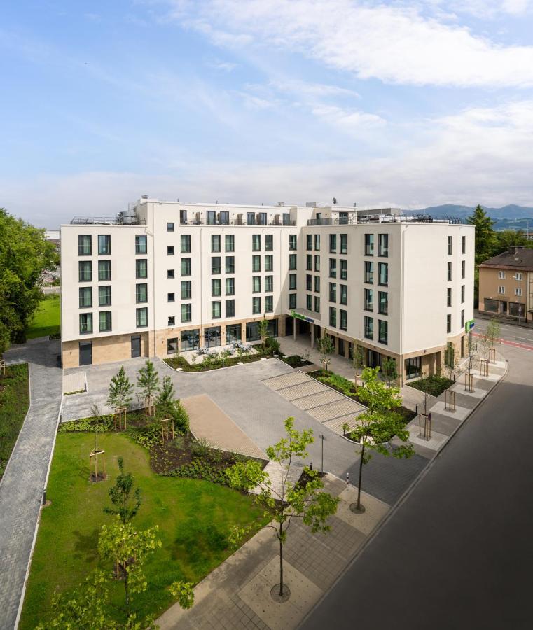 Holiday Inn Express - Rosenheim, An Ihg Hotel Экстерьер фото