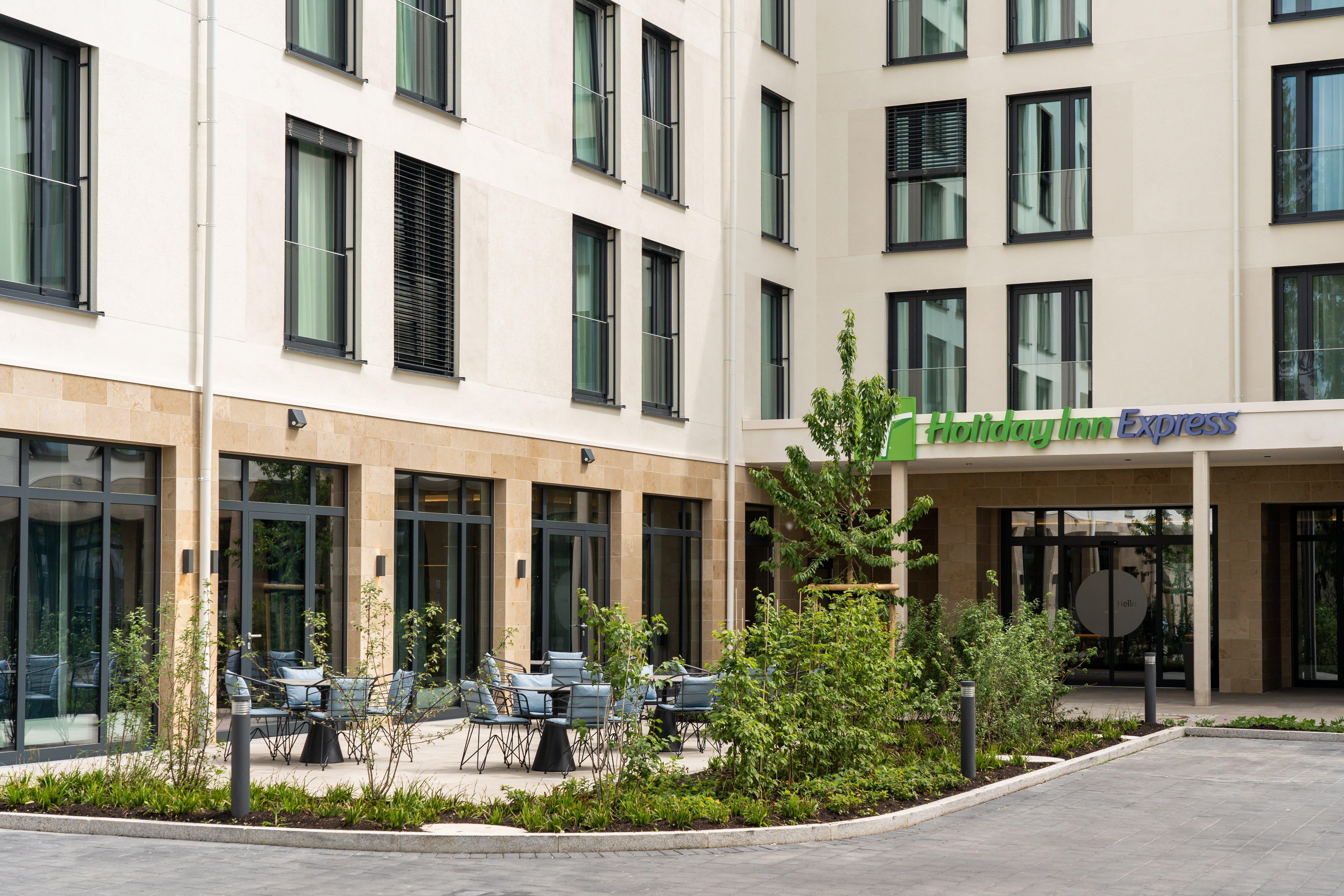 Holiday Inn Express - Rosenheim, An Ihg Hotel Экстерьер фото